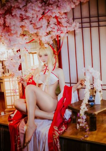 男子抱摔猛踹女查到了吗生_4K完整视频观看