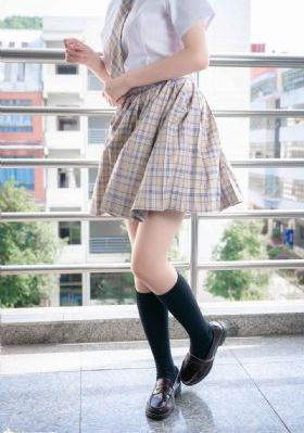 国精产品一二三区精华液_国产剧在线观看完整版