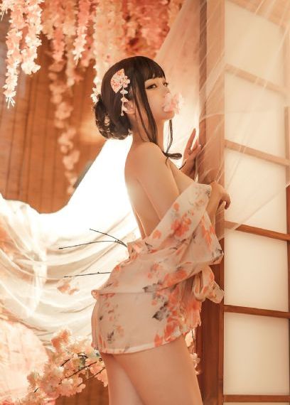 女性快感喷水10次了会怎么样_4K免费高清观看