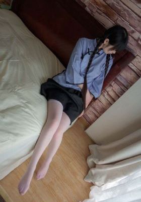 女人自慰喷白浆A片免费下载_高清影视在线观看