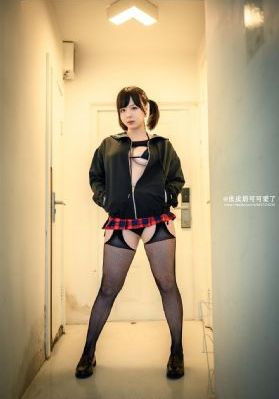 被皇帝按着上朝被cao哭小说_高清免费观看视频