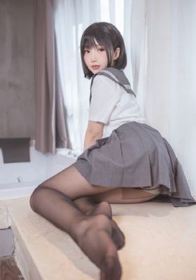 国产高中女生高潮视频_HD完整视频观看
